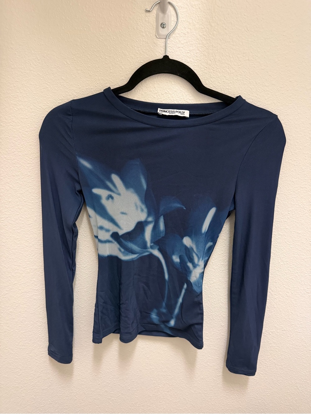 Princess Polly Navy Blue Long Sleeve Floral Print Top (Size 2)